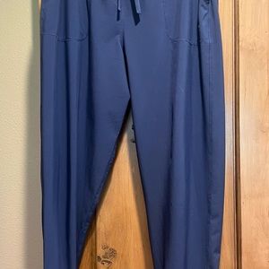 Albion Fit Jetsetters Navy Like New Small